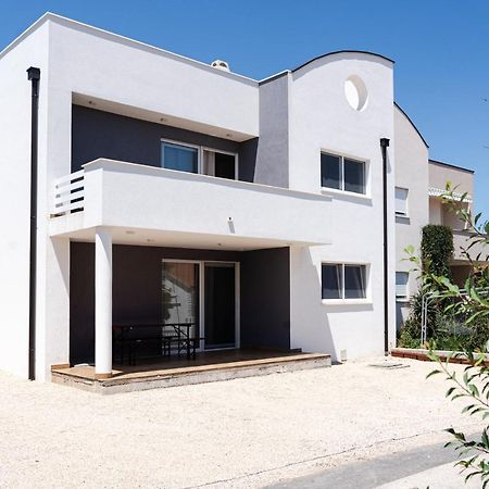 Station 22 - Brand New Apartment With A Terrace And Private Parking Vir Exterior foto